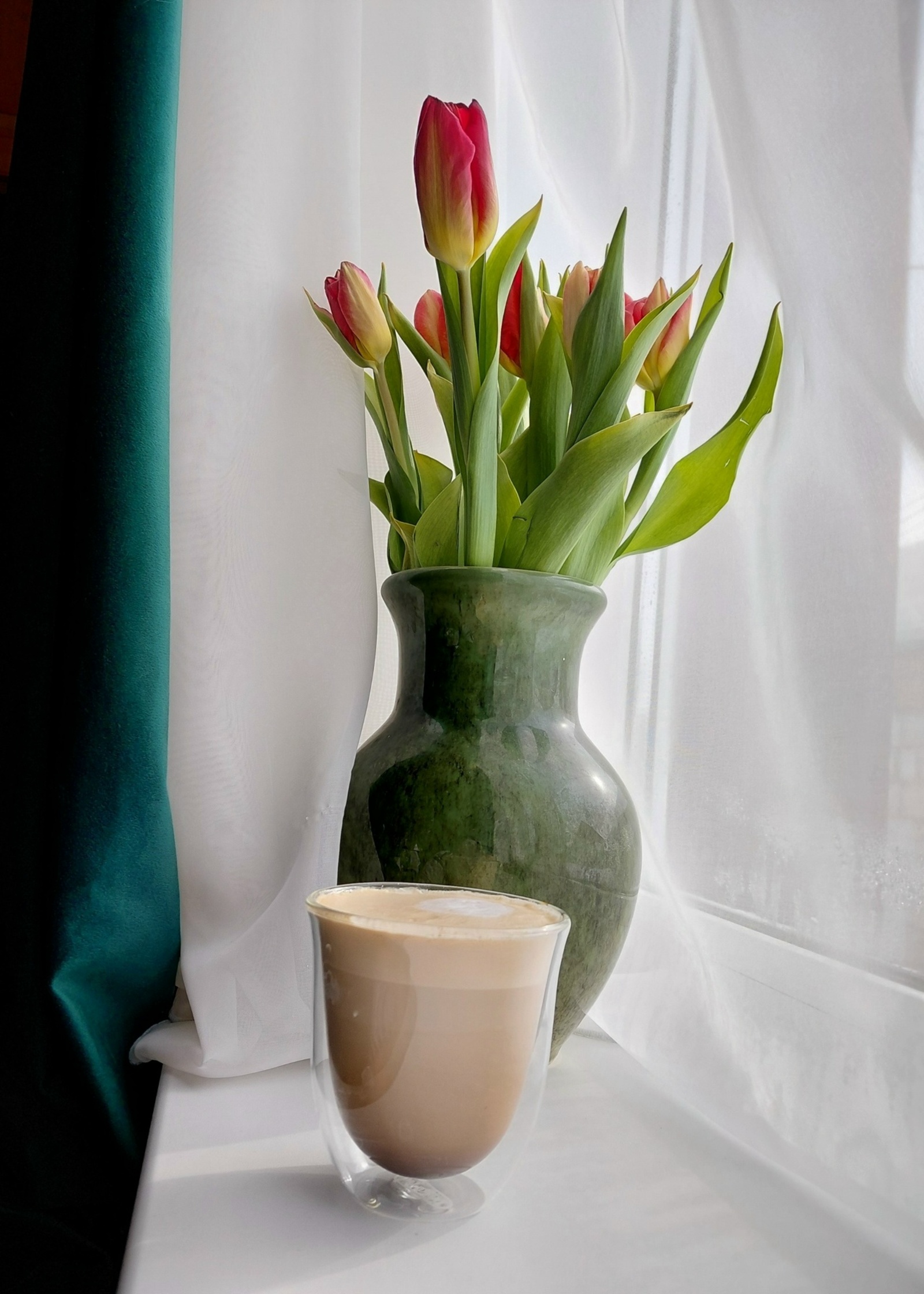 Ата-әсәһе өсөн баланан үс алдым