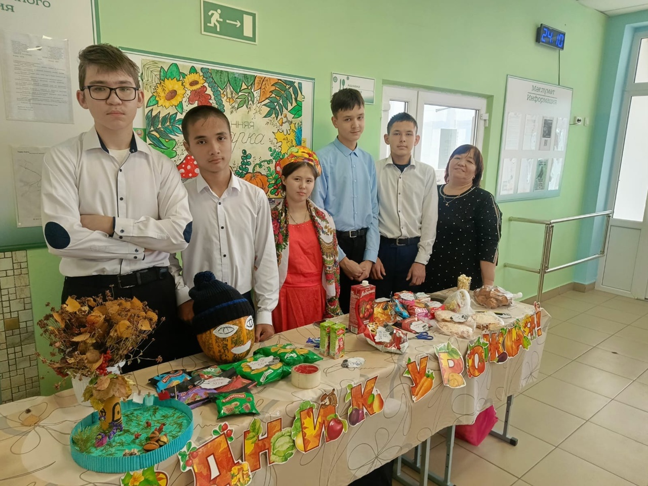 Этҡол мәктәбендә йәрминкә гөрләне