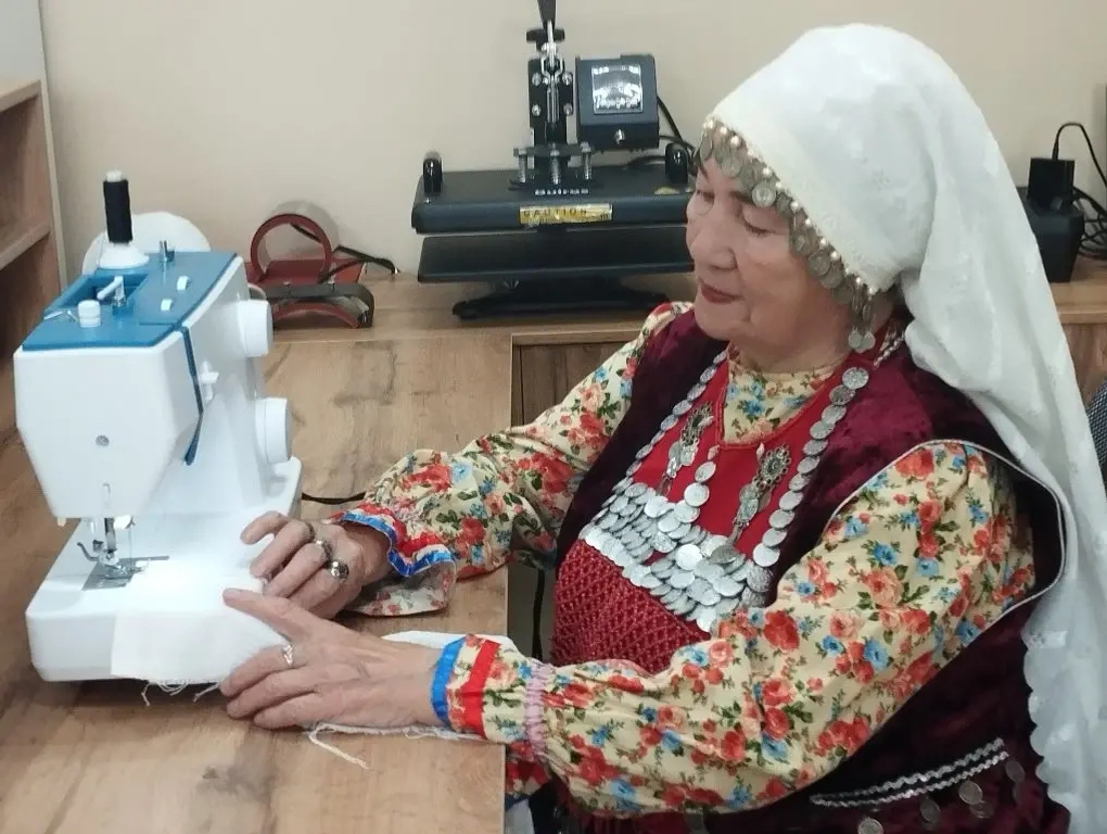 Бар булмышы менән уҡытыусы