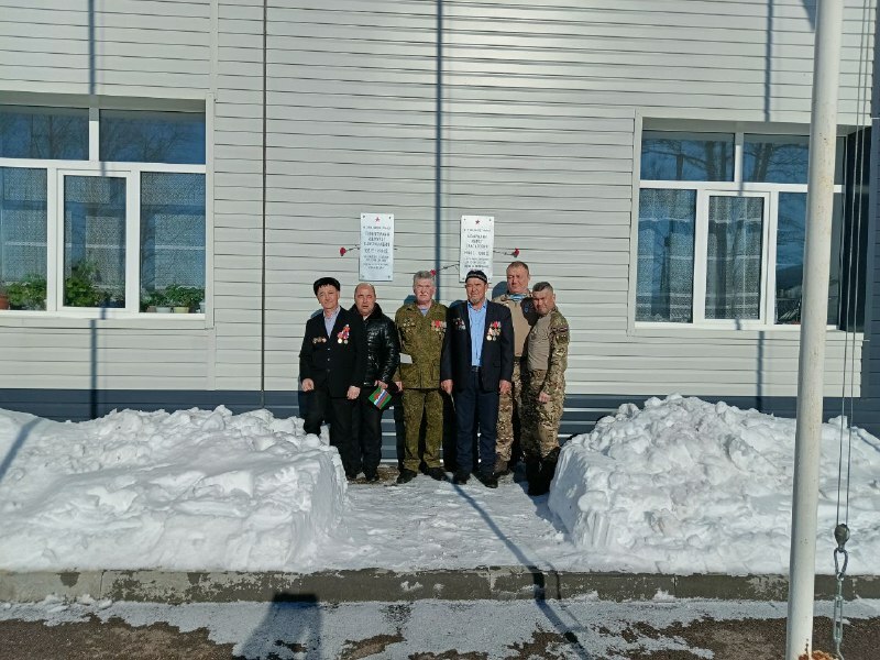 Ветерандар менән осраштылар