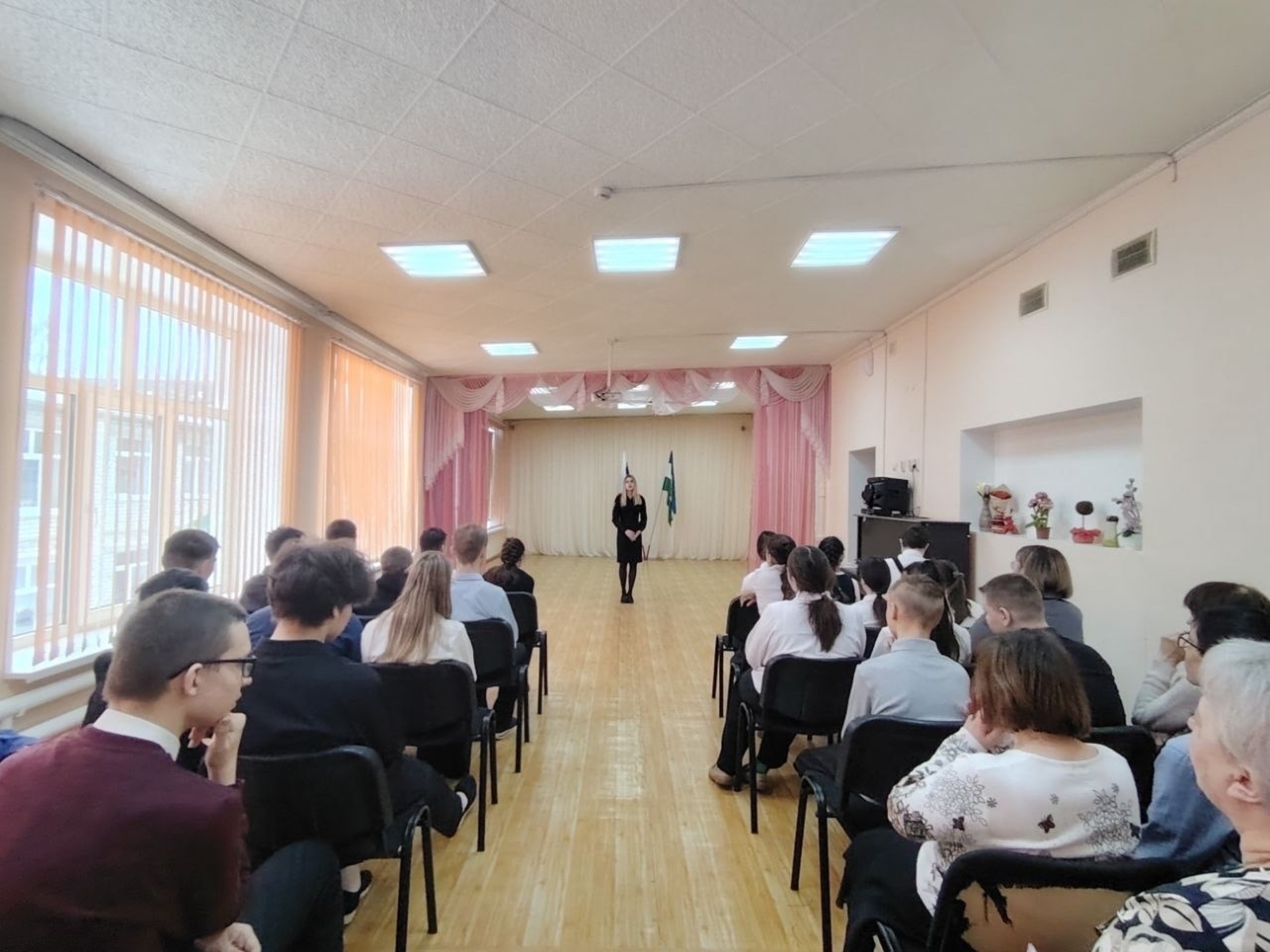 Сотрудники Госавтоинспекции провели Урок безопасности