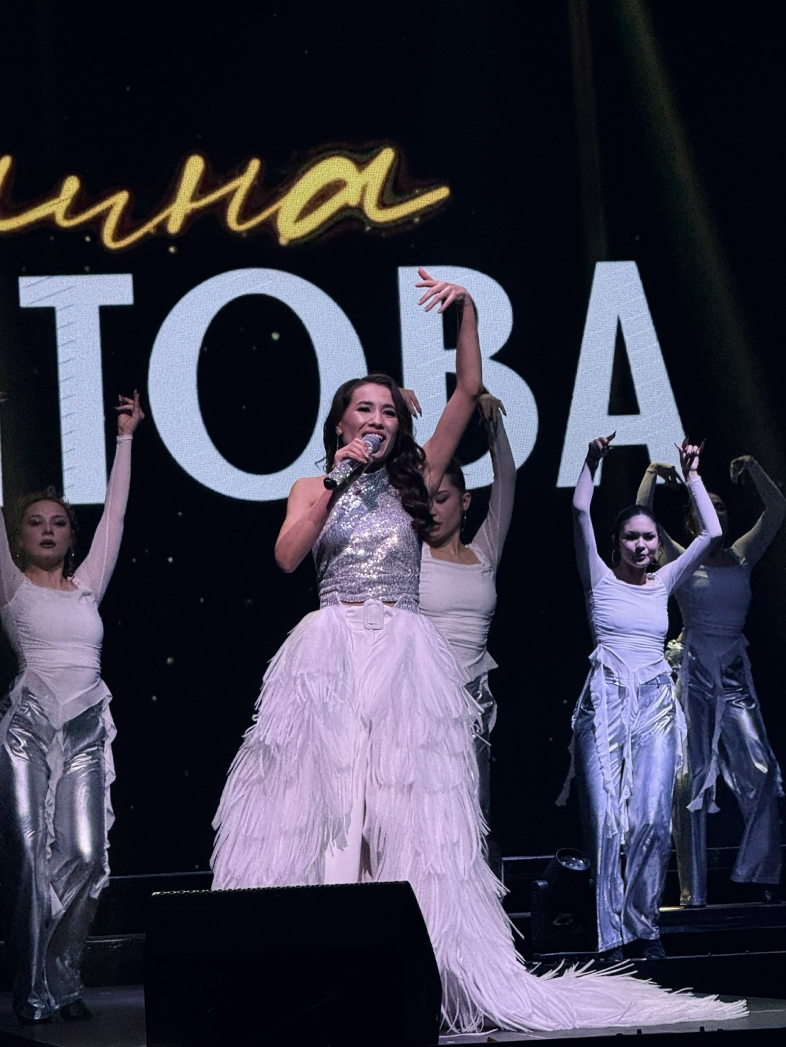 Тыуған яҡҡа – йырлы бүләк менән