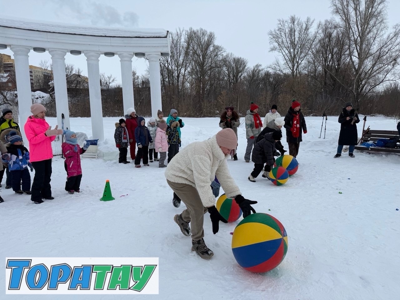 Атай, әсәй, мин - скандихотиктар ғаиләһе