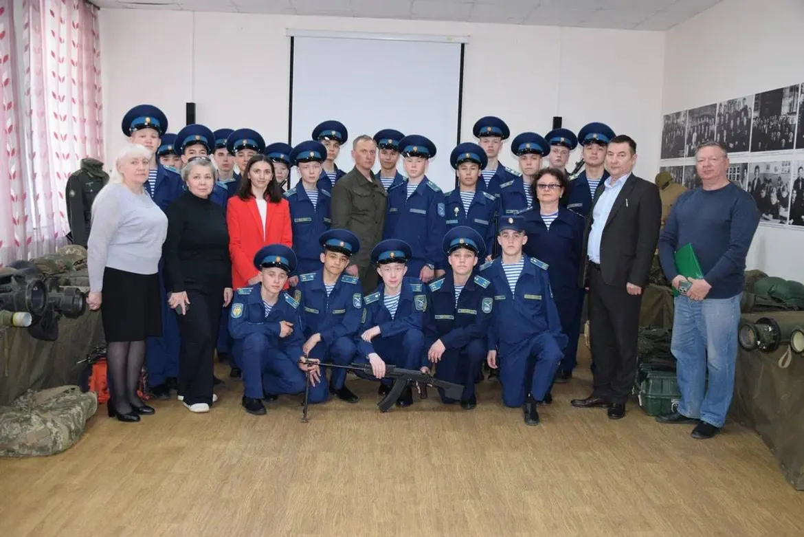 Воспитанники Башкирского кадетского корпуса вспомнили о жертвах нацистов