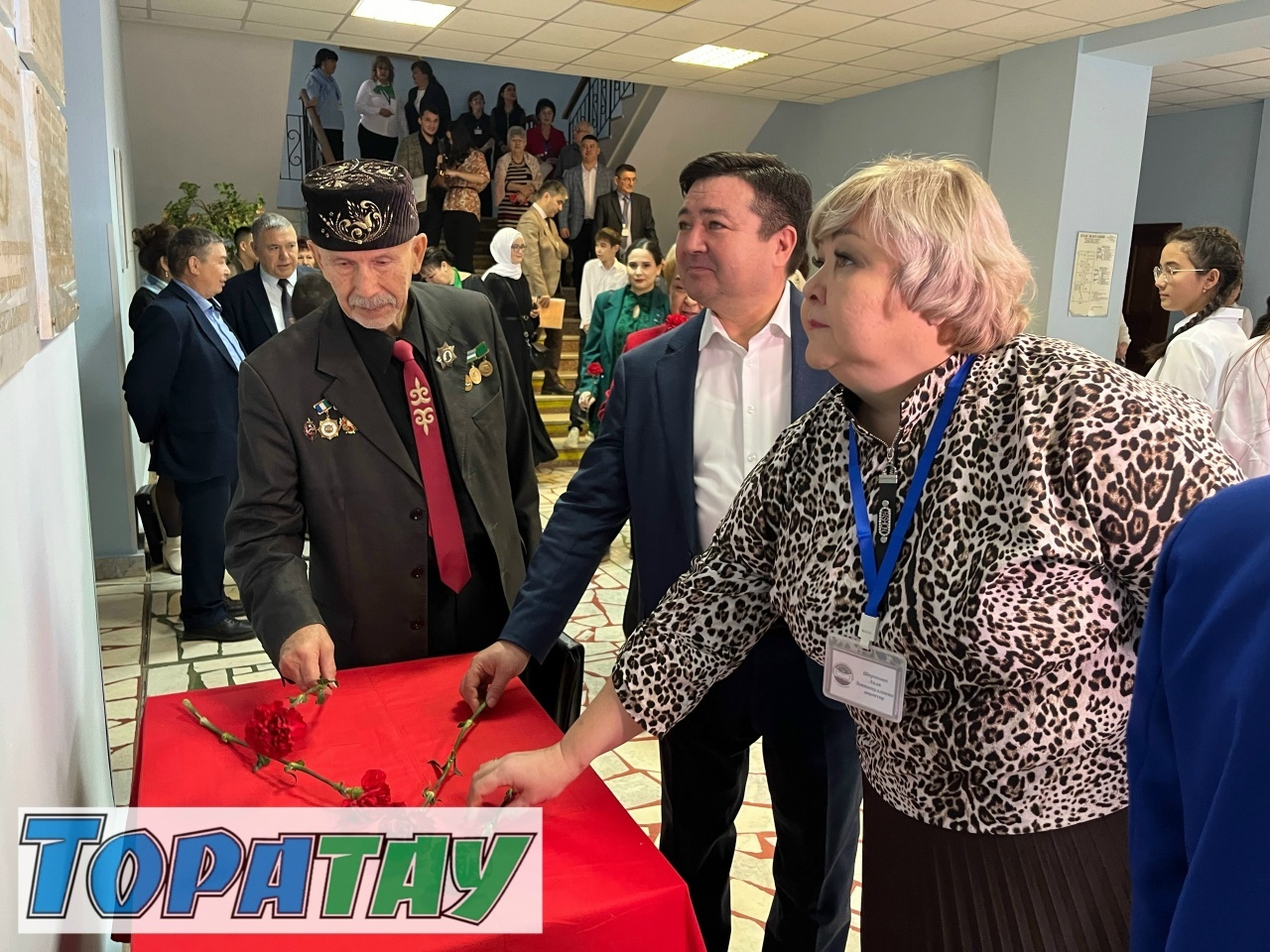 Күркәм юбилейың менән, гимназиям!