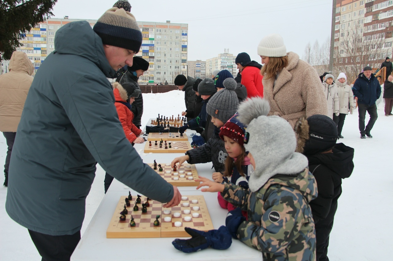 Байрамдан изгелек бөрктө