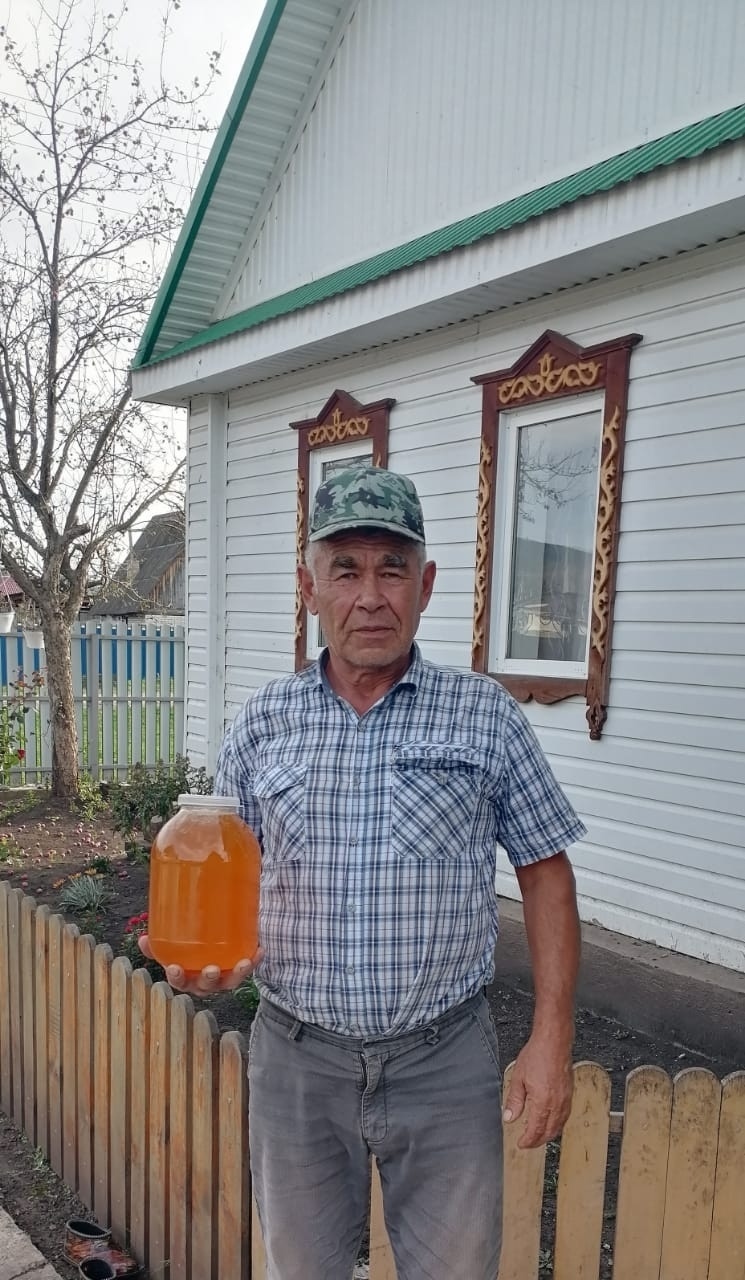 Шифалы сәй эргәһенә хуш еҫле бал