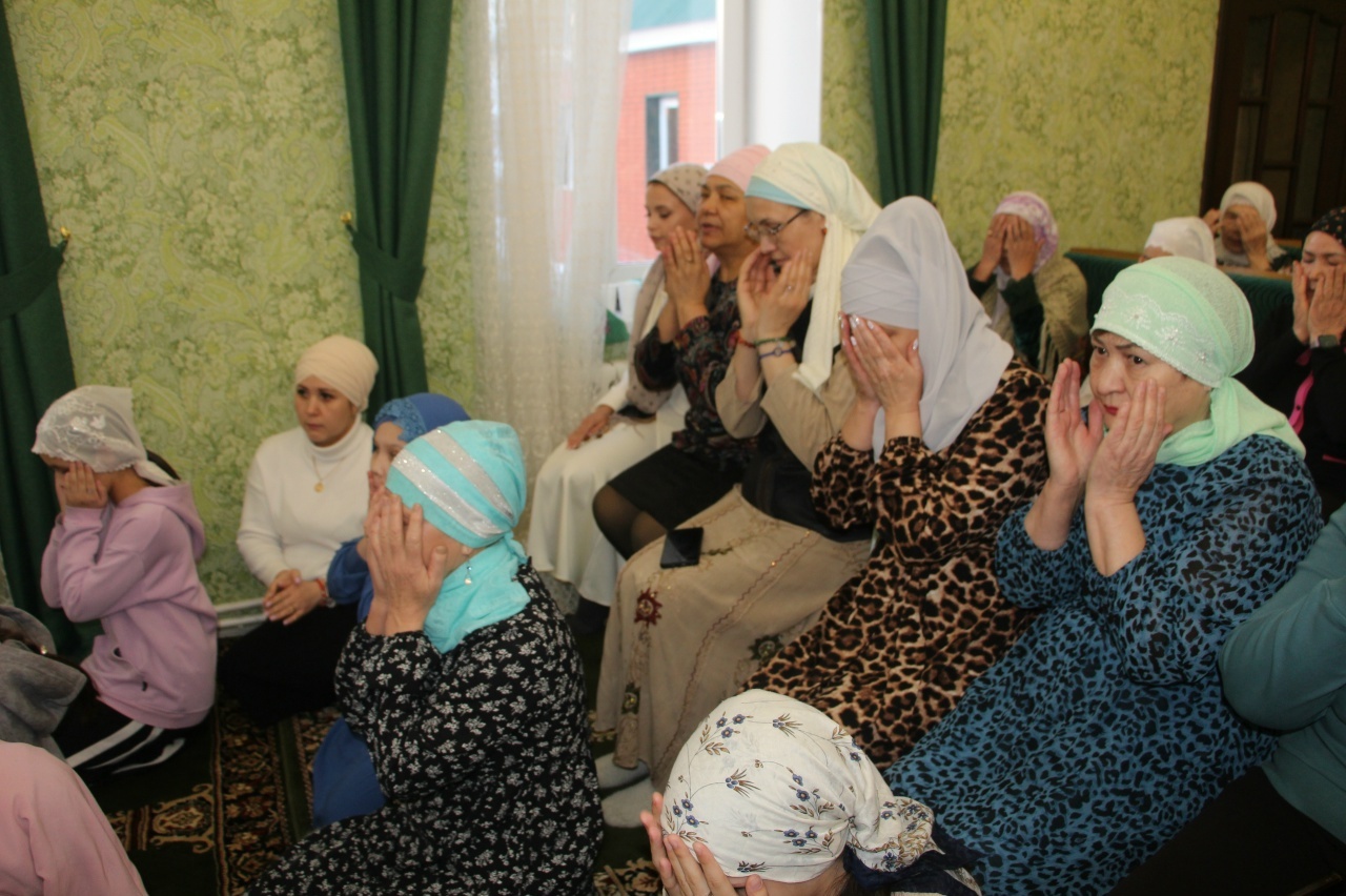 Һәр саҡ шулай берҙәм һәм татыу булайыҡ!