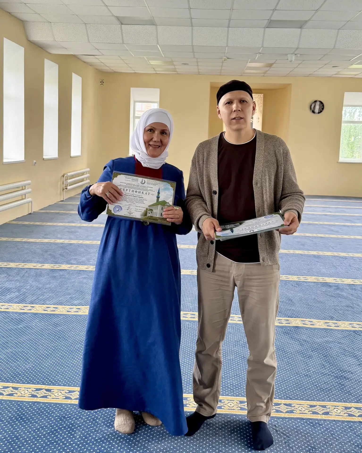 Дини  белемле булдылар