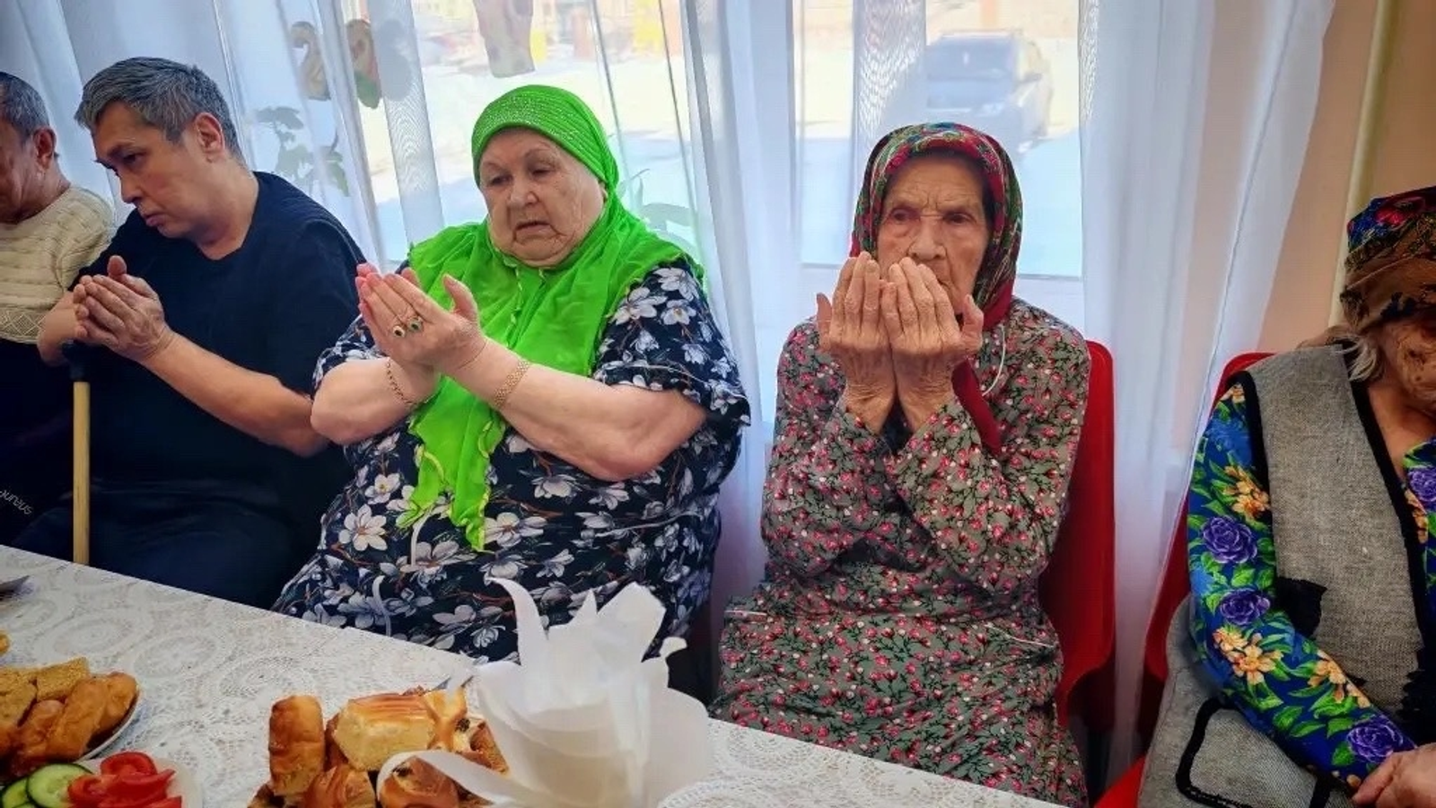 Внимание и забота - самый ценный подарок