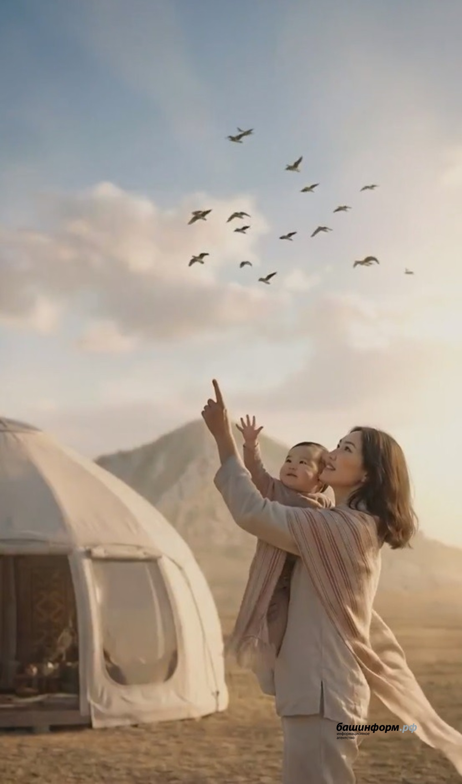 «Яркие, смелые, мудрые». Радий Хабиров поздравил женщин Башкирии с 8 марта