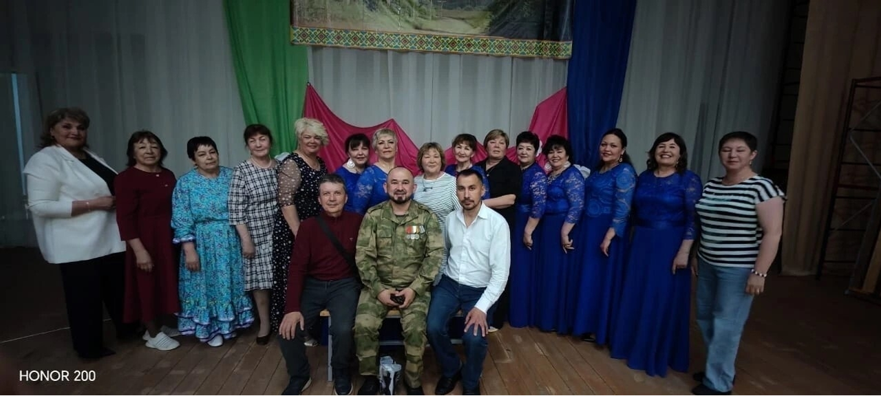 Ауыл Советы хакимиәте башлығы менән бер көн