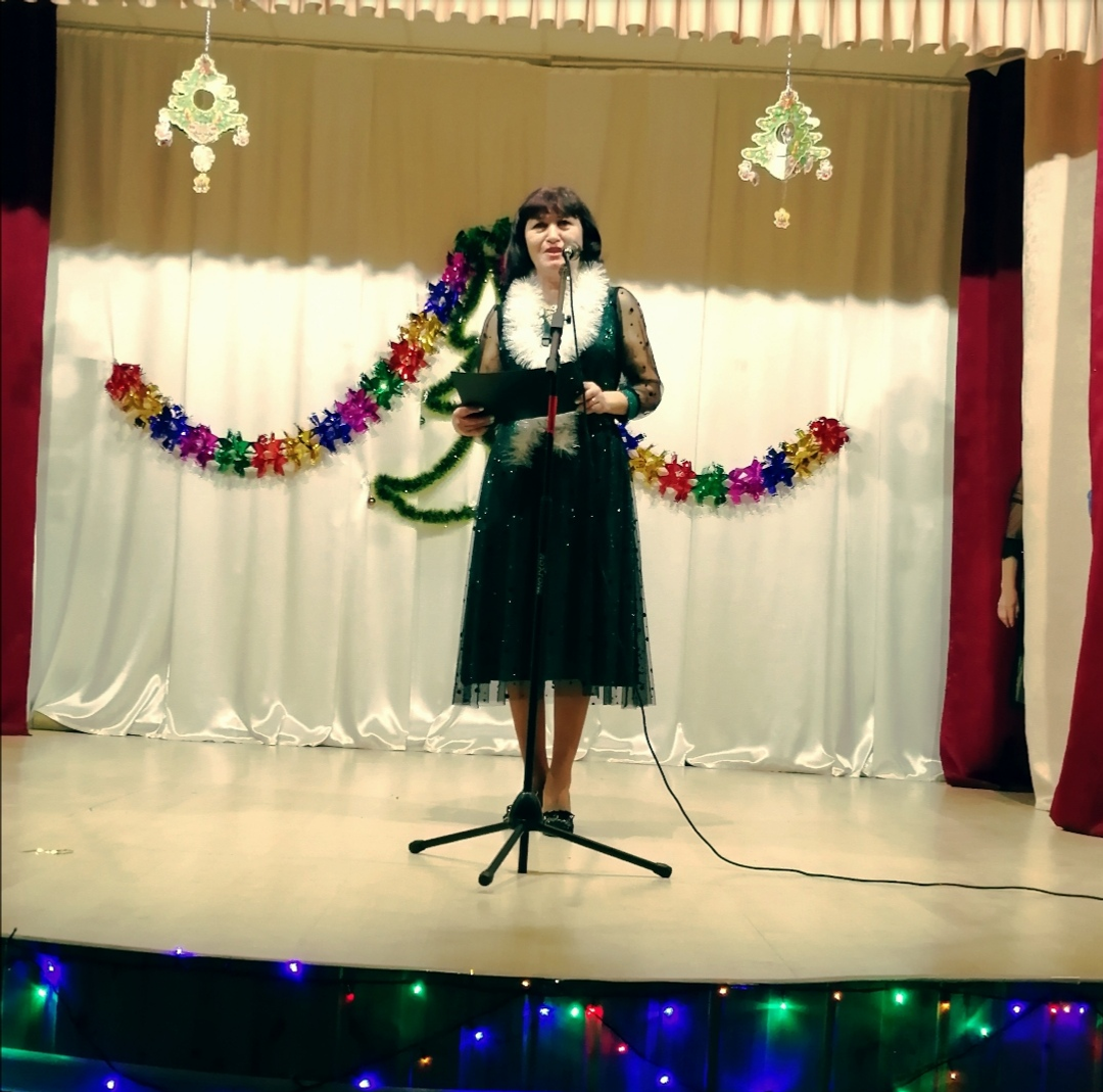 Тирә-яҡты нурлап йәшәй