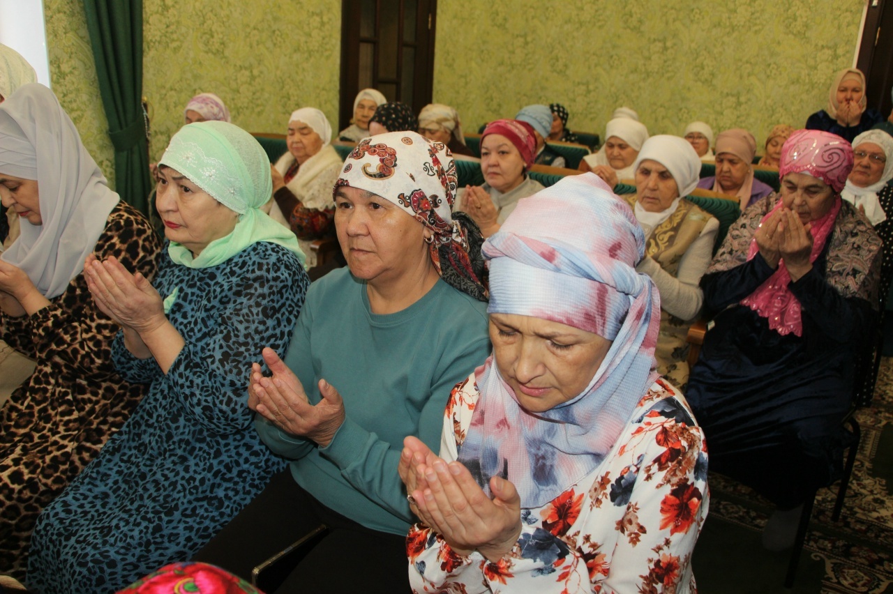 Һәр саҡ шулай берҙәм һәм татыу булайыҡ!