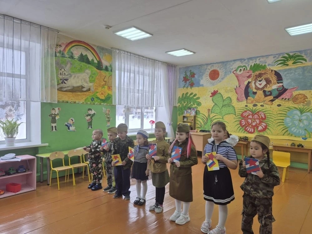 Балалар атайҙарын ҡотланы