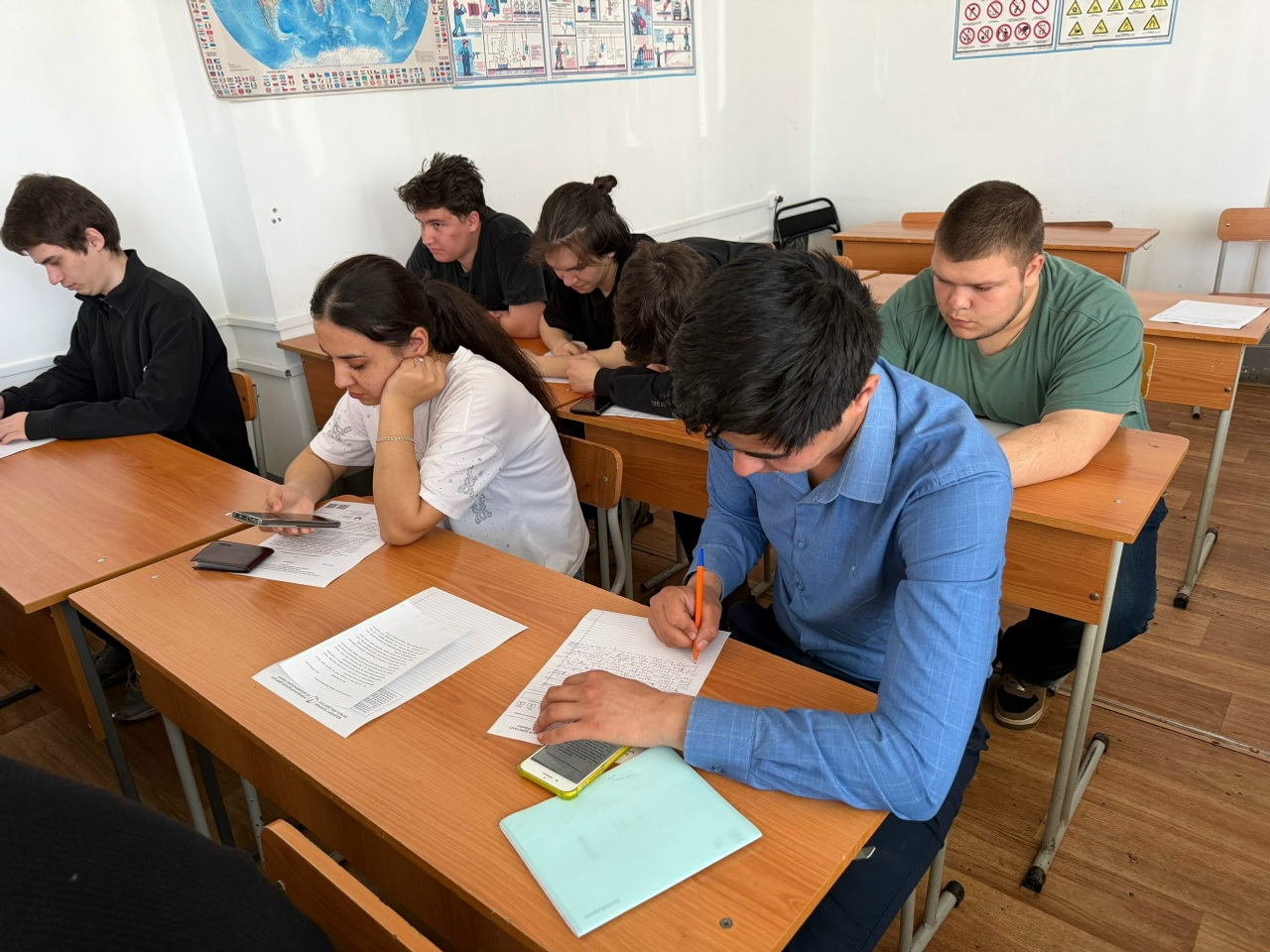 Ә һеҙ диктант яҙҙығыҙмы?