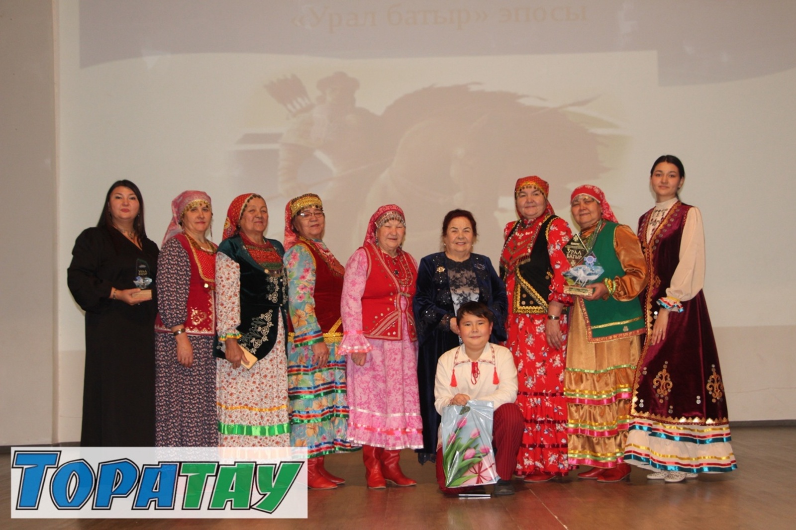 Бәйге тотто ағинәйҙәр