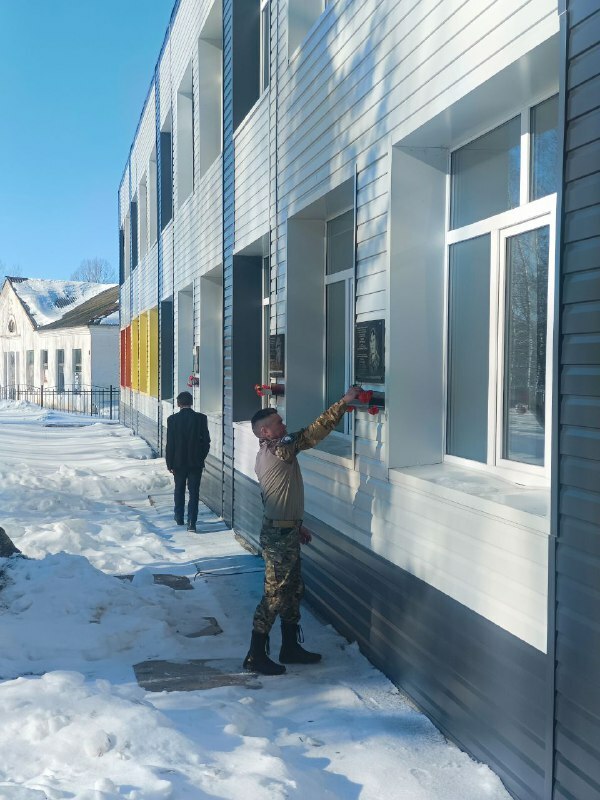 Ветерандар менән осраштылар