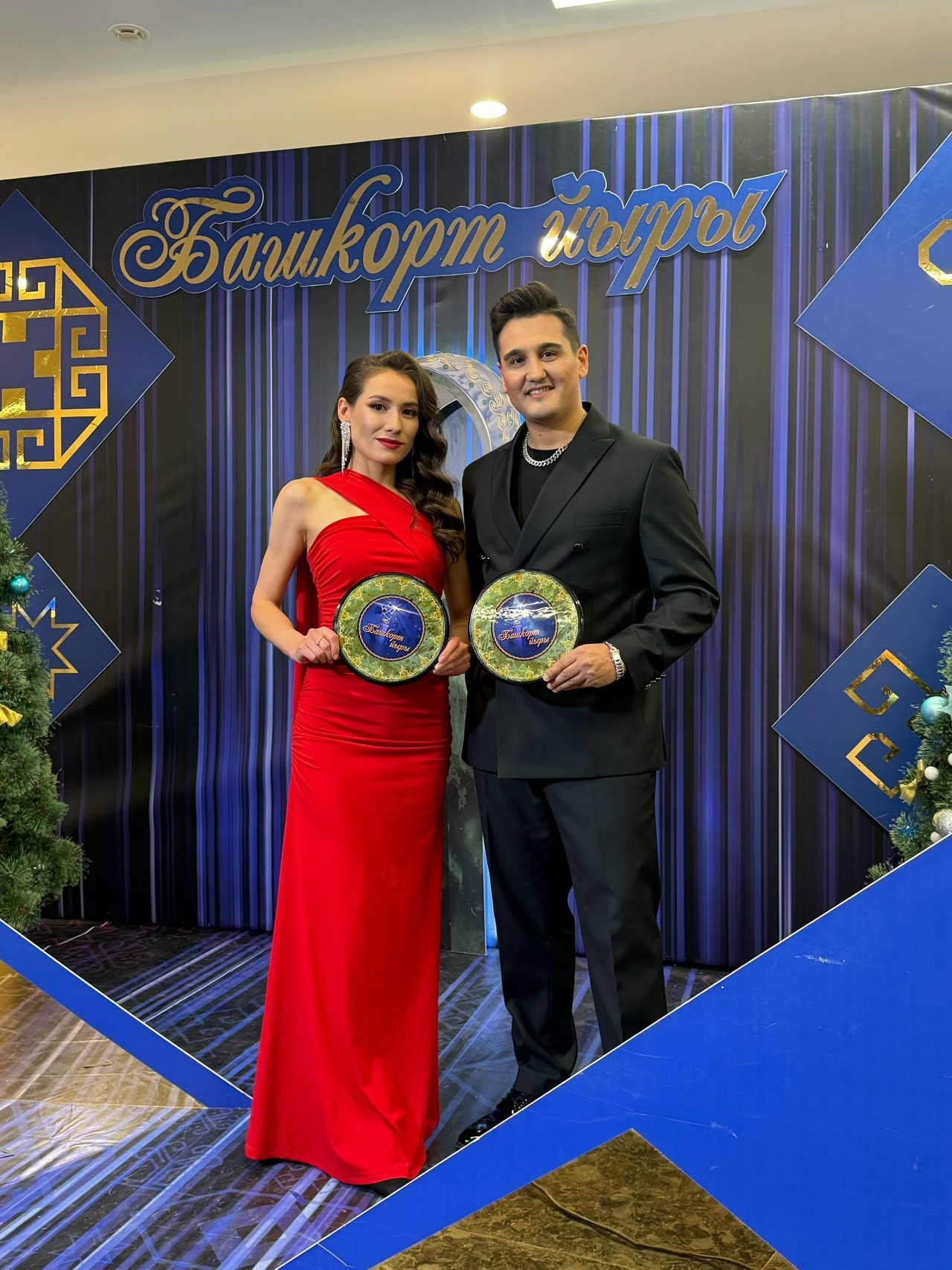 Тыуған яҡҡа – йырлы бүләк менән