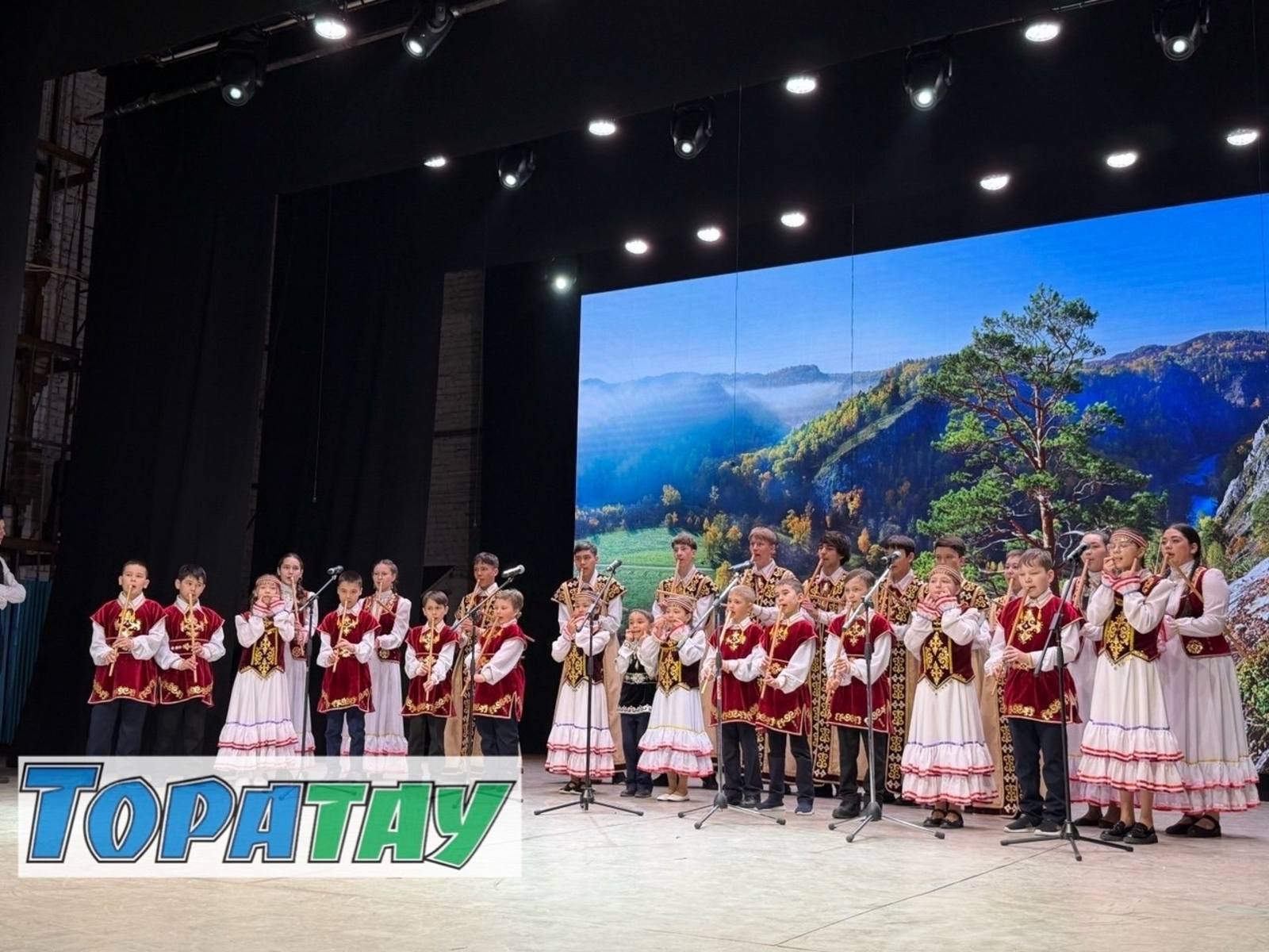 Ишембай сәхнәһендә республика фестивале