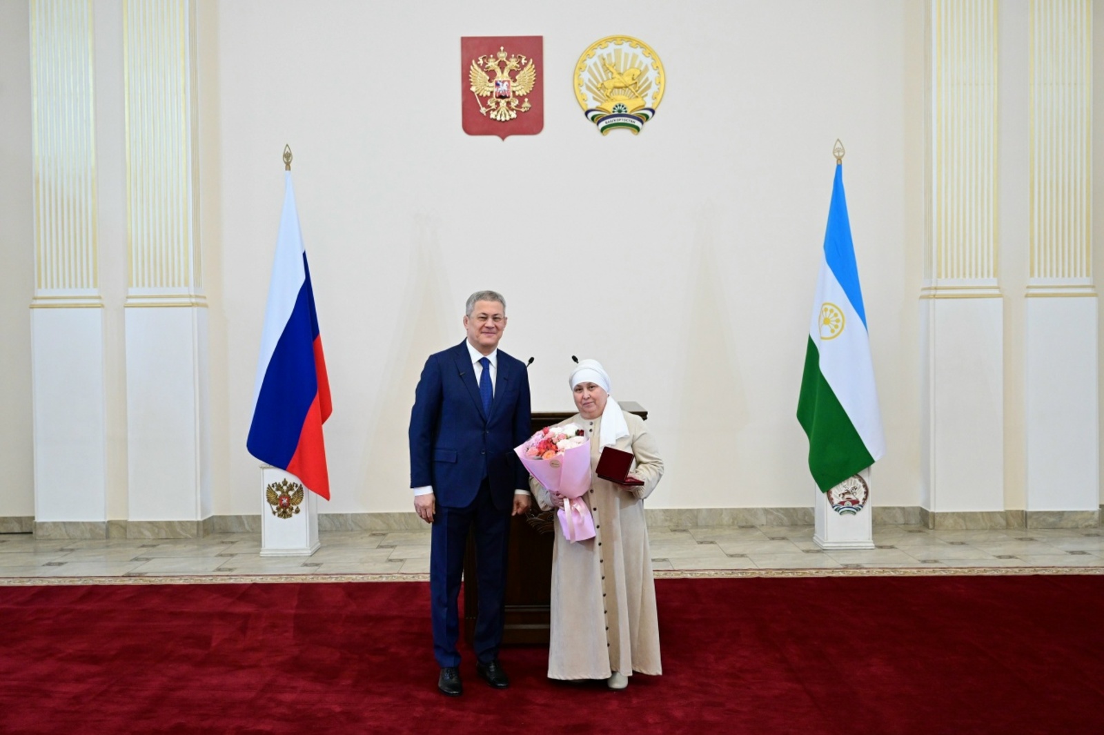 Һайлаған һөнәренә ҡырҡ йыл тоғро